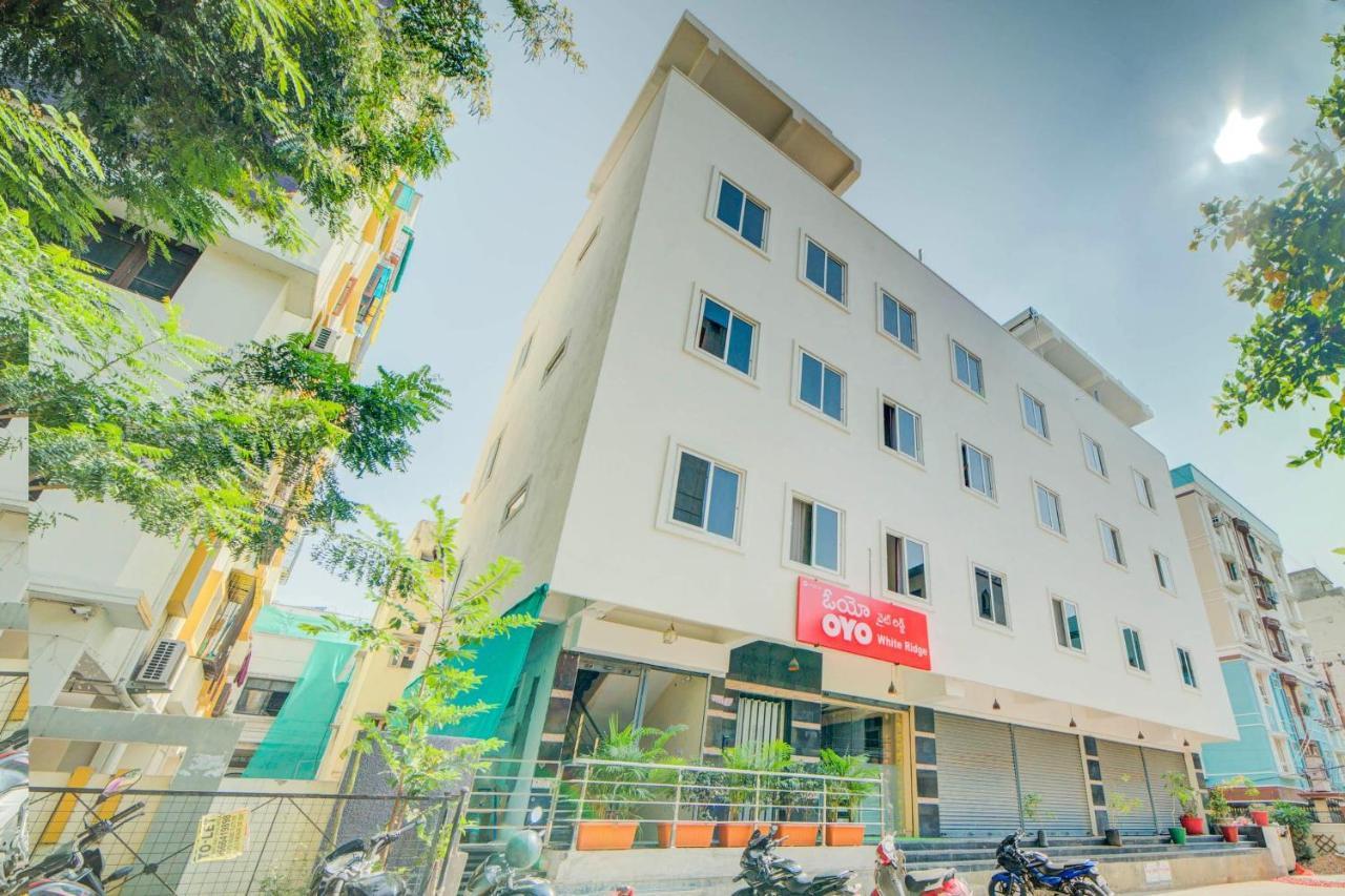 Super Hotel O White Ridge Sururnagar Extérieur photo