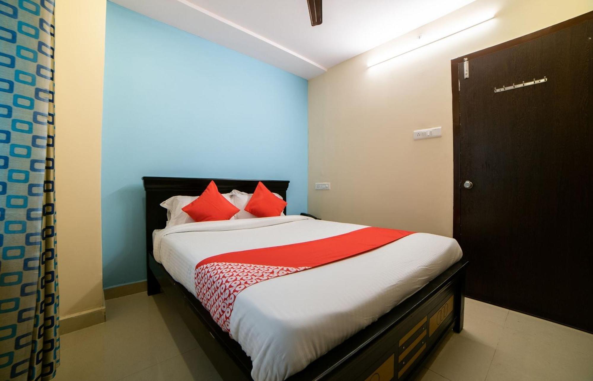 Super Hotel O White Ridge Sururnagar Extérieur photo